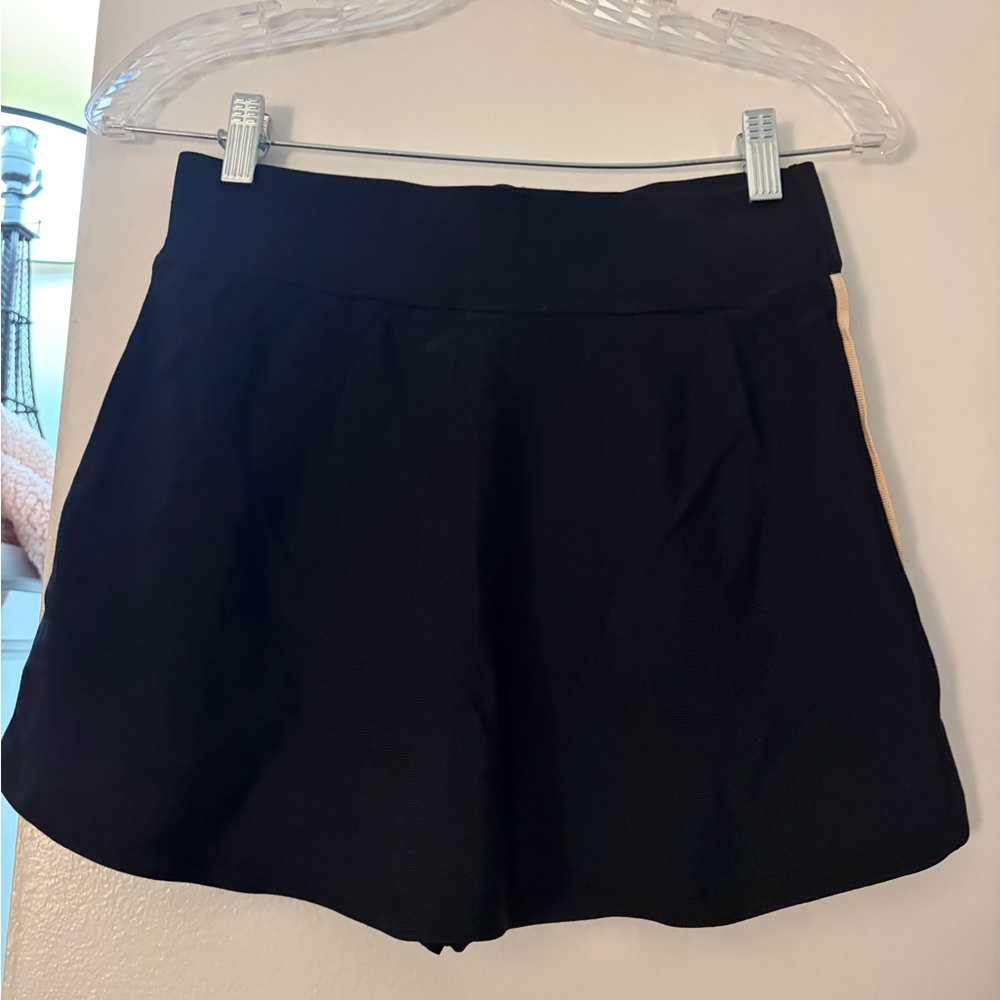 Zara Black Skort NWOT